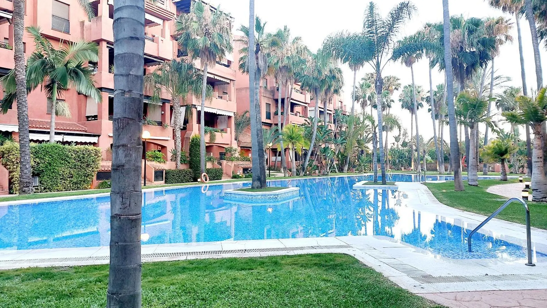 Playa Granada Golf Apartment Motril